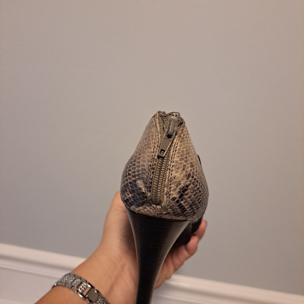 Coach And Four Shoes Tadd 8.5M Faux Snake Zipper Platforms 3.5" Heel Bootie - Picture 4 of 13